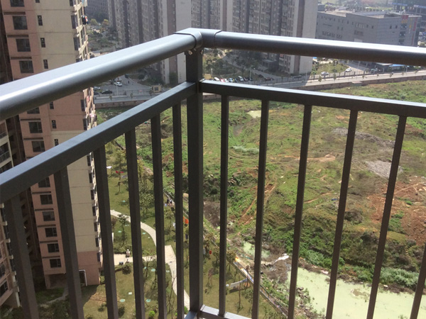欄桿介紹