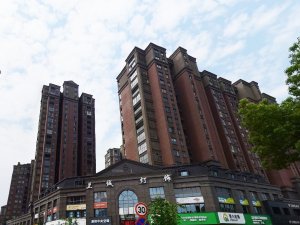 合肥金圓上都小區(qū)百葉窗、樓梯扶手定制 合肥金圓上都小區(qū)百葉窗、樓梯扶手定制