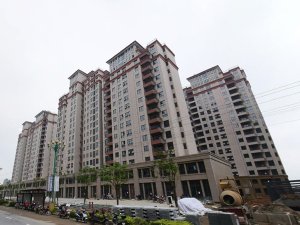 池州順達玫瑰園小區(qū)百葉窗、樓梯扶手定制 池州順達玫瑰園小區(qū)百葉窗、樓梯扶手定制