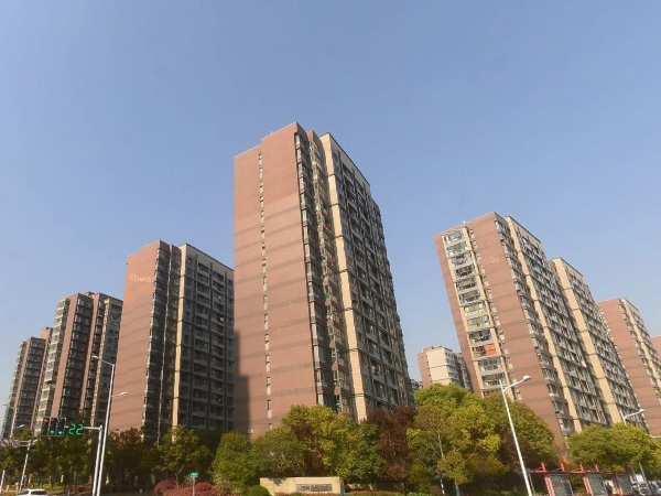 南京萬科金色領(lǐng)域小區(qū)百葉窗、樓梯扶手定制