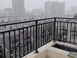 影響最大鋅鋼護欄價格三大因素！