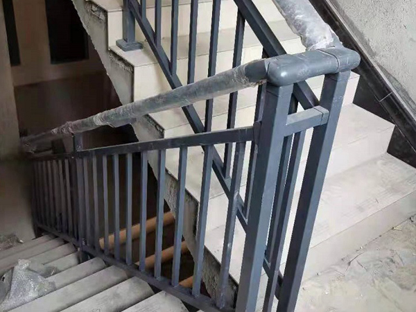 樓梯扶手什么樣的最適合建筑工程批量采購？