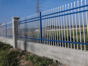 定制定做1000米鋅鋼圍墻護欄一共需要多少錢？